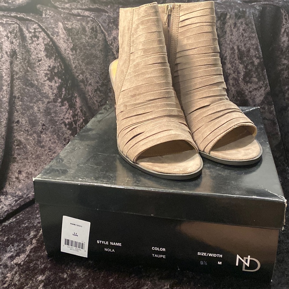 New Directions Women’s Heel Open toe